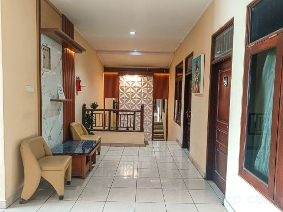 Hotel Exterior 4, Miraa Guest House & Resto, Denpasar