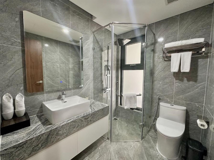 Bathroom 3, Capital Elite, Từ Liêm