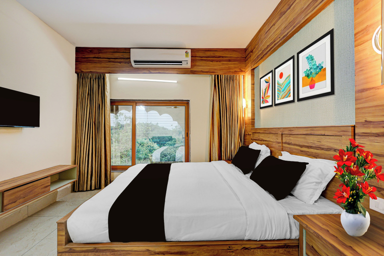 Room 2, Palette Jagatpur Formerly Seven Eleven, Cuttack