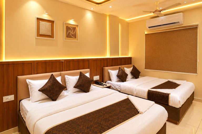 Room 3, Hotel Ishaan Palace, Ujjain