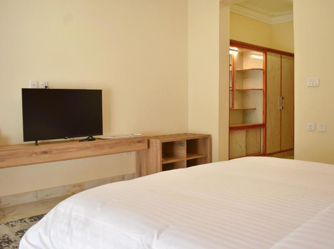 Room 4, Zhule by Roomy, Skardu, Northern Areas
