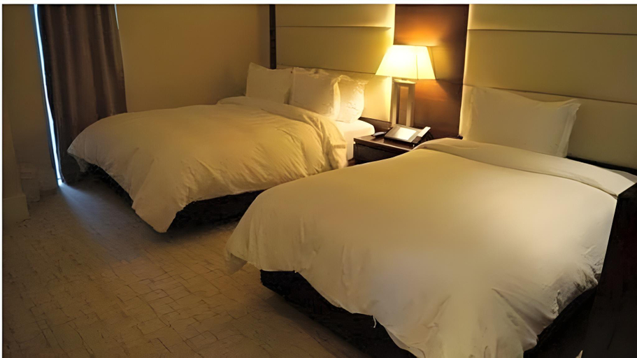 Bedroom 2, Ramada Plaza Gwangju Hotel, Gwangsan
