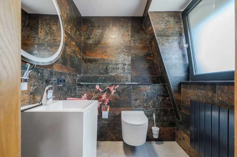 Bathroom 3, Villa Vibes, Essen