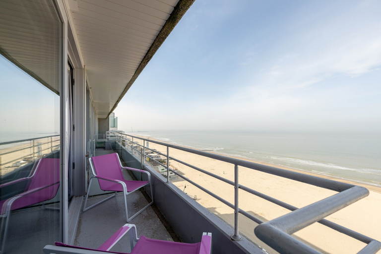 View from property 2, Apartment in Blankenberge With Sea Views, West-Vlaanderen
