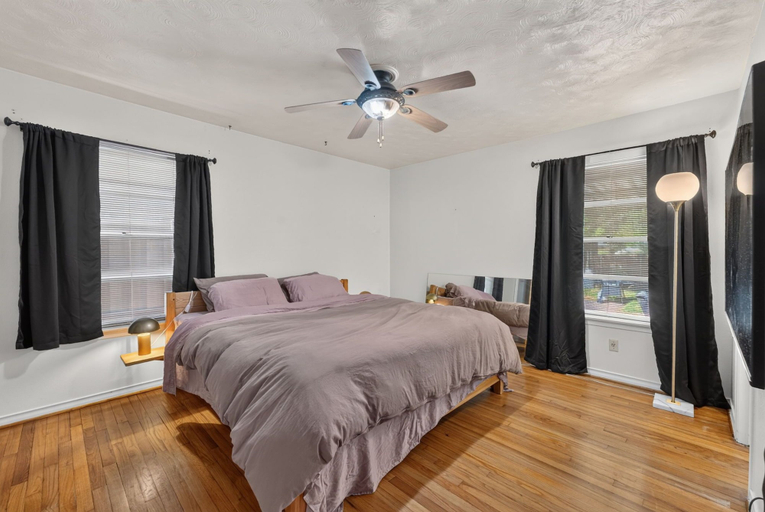 Room 5, White Rock Lake House, Dallas