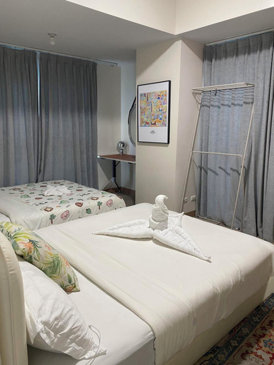 Room 1, Seaview 1BR 2BR 3BR Next Okada, Parañaque
