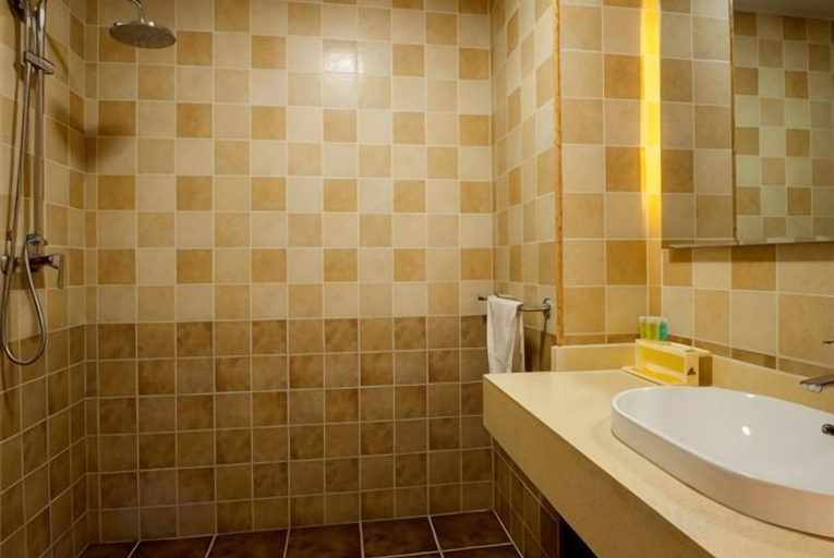Bathroom, Di Jing Hotel, Xilin Gol