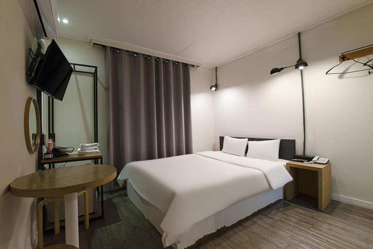 Bedroom 2, Noryangjin JH9, Dongjak