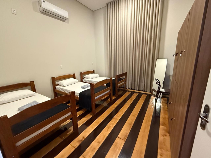 Room 4, Base Hostel, Belém
