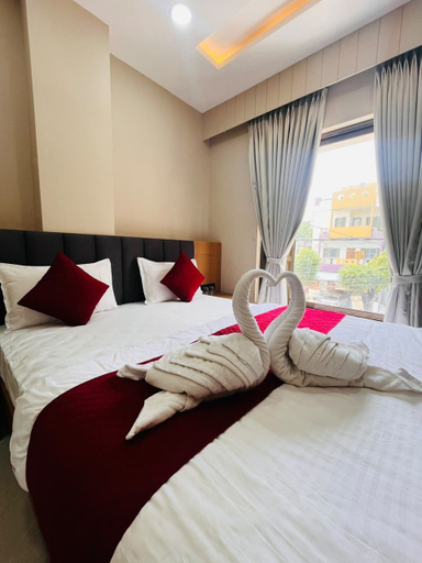 Room 2, Hotel Jhala Palace, Ujjain