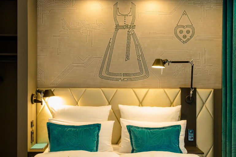 Bedroom 3, Motel One München-Parkstadt Schwabing, München