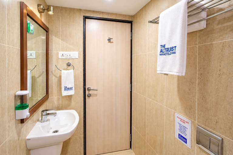 Bathroom 4, The Altruist Andheri Hotel, Mumbai Suburban