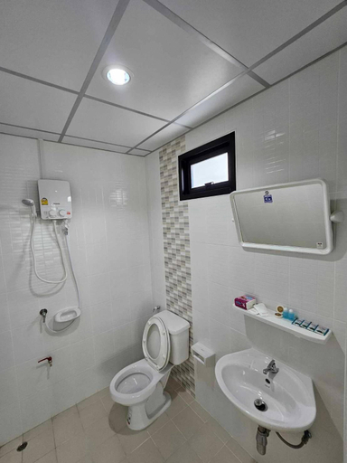 Bathroom, C&T Apartment, Muang Chon Buri