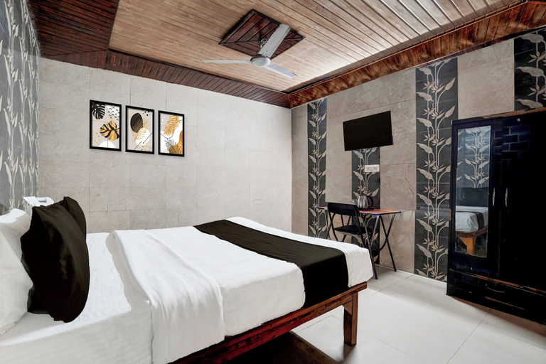 Room 4, Hotel O Hindon Airport Ghaziabad, Ghaziabad