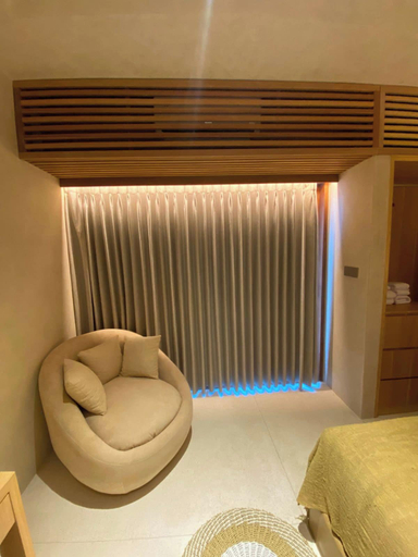 Room 3, Atrium Lombok, Lombok