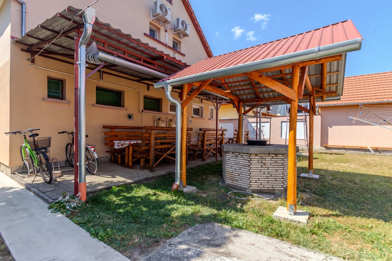 Outdoor dining 5, Villa Toldi Miklos, Hévíz/Keszthely