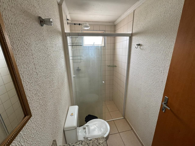 Bathroom 3, Residencial Ibis, Bauru