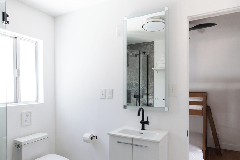 Bathroom 5, The Terra Lodge, San Bernardino