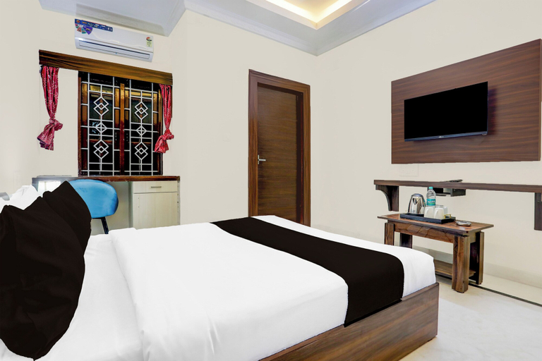 Room 3, Townhouse Madiwala Lake Park, Bangalore
