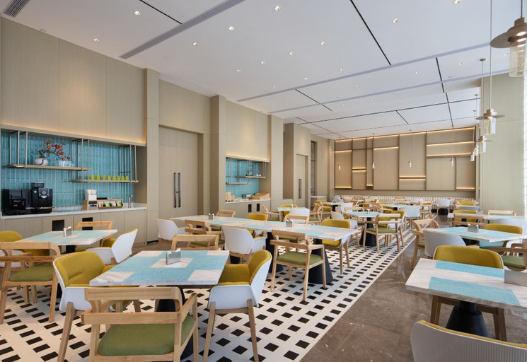 Food & Drinks 4, Home2 Suites by Hilton Wuhu Jiujiang, Wuhu