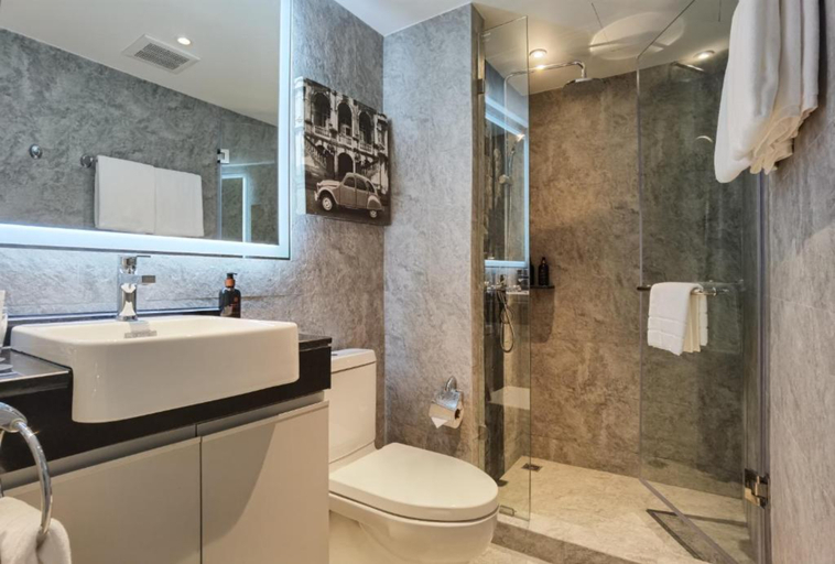 Bathroom 4, Quartier by Montraj, Wattana