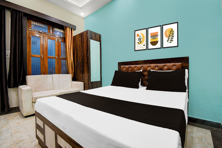 Room 2, Super OYO Hotel O Amhat Sultanpur City, Sultanpur