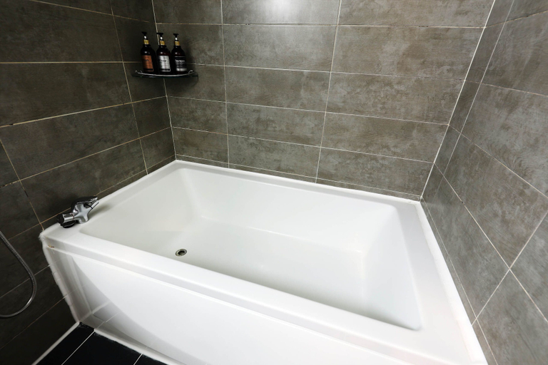 Bathroom 4, Hotel Rich, Suwon