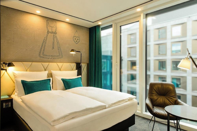 Bedroom 2, Motel One München-Parkstadt Schwabing, München