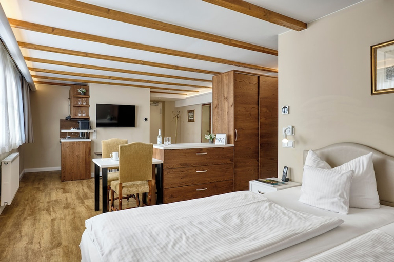 Bedroom 2, Hotel Kraft München, München