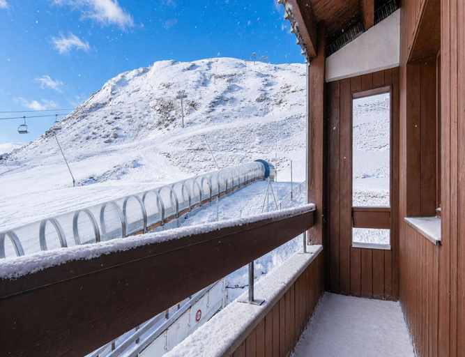 Balcony, Apartment Near Ski Lifts, Savoie