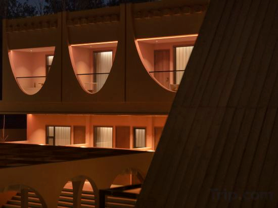 Hotel Exterior 5, Dunhuang Baibaili Homestay, Jiuquan