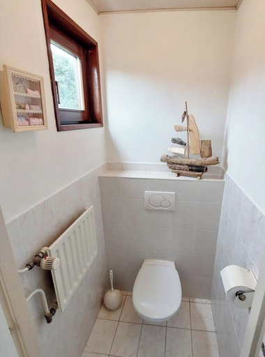 Bathroom 3, Holiday Home With 2 Bedrooms, Zijpe