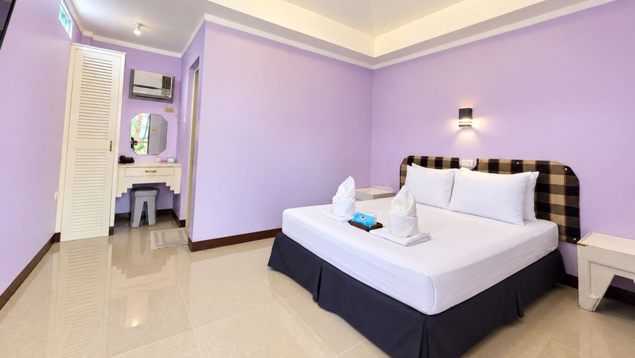 Bedroom 3, Dumaluan Beach Resort Panglao powered by Cocotel, Panglao