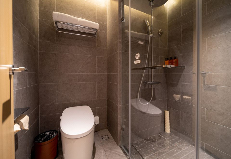 Bathroom 3, Orange Hotel Haikou Wanda Plaza, Haikou