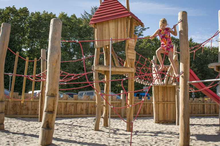 Children's area 4, Comfortable Forest Chalet Near Beach, Texel