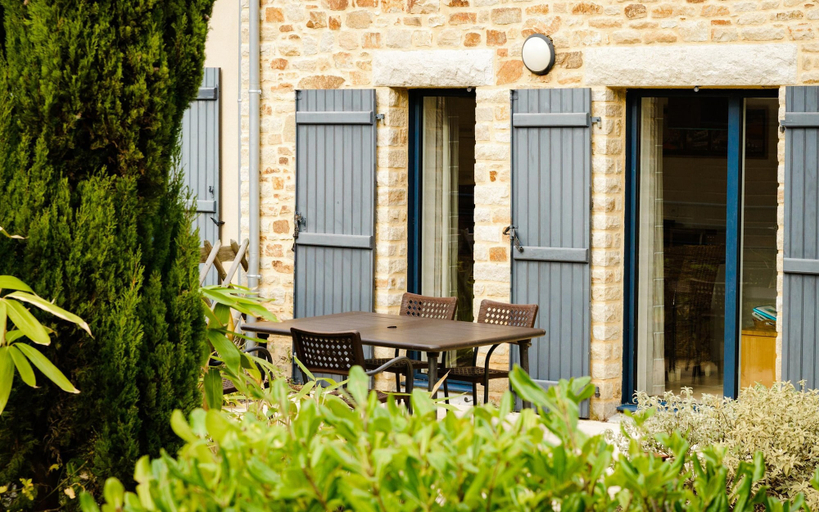 Balcony, Breton Alcove Stay for Six, Ille-et-Vilaine