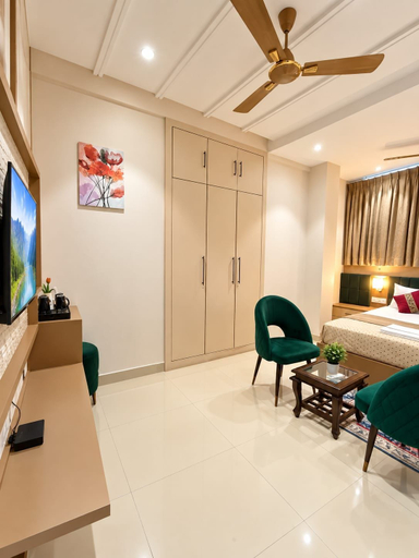 Room 5, Golden Grove Homestay, Varanasi