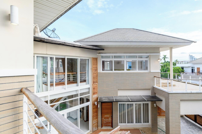 Exterior 2, Modern 2BR Beachside Pool Villa (BA2), Sattahip