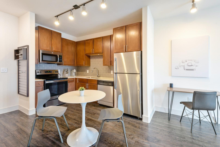 Interior 2, Landing Stunning 1bd, Clubhouse, Gym, Bexar