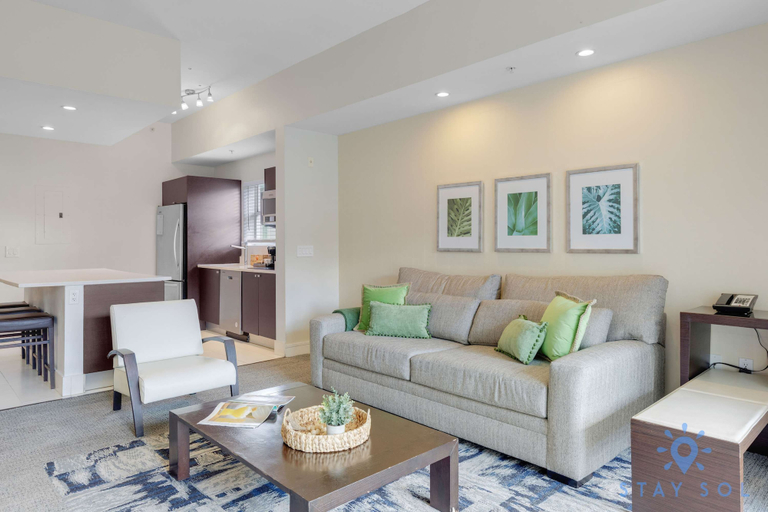 Room 2, Stylish Apartment 1BR - 2bth, Miami-Dade