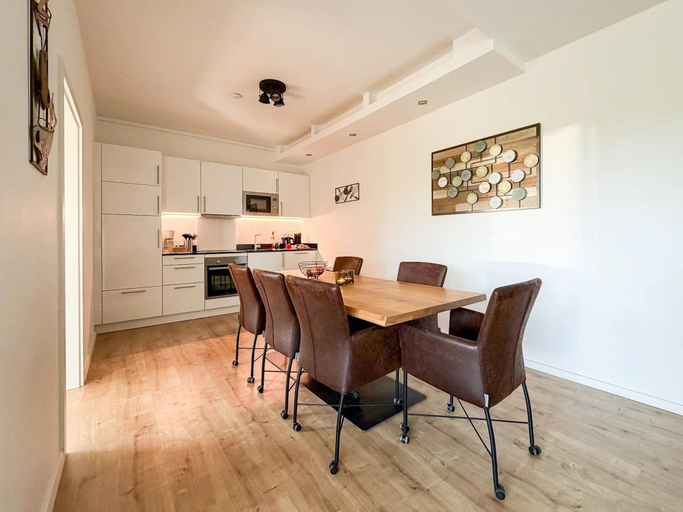 Dining 2, Modern Apartment Retreat for 6 in Winterberg Zuschen, Hochsauerlandkreis