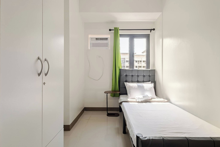 Room 5, Serene 2Br Apartment in Parañaque With Shared Pool, Parañaque
