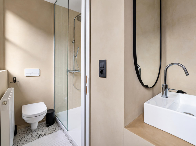 Bathroom 2, Charming house in the heart of Le Sablon, Bruxelles