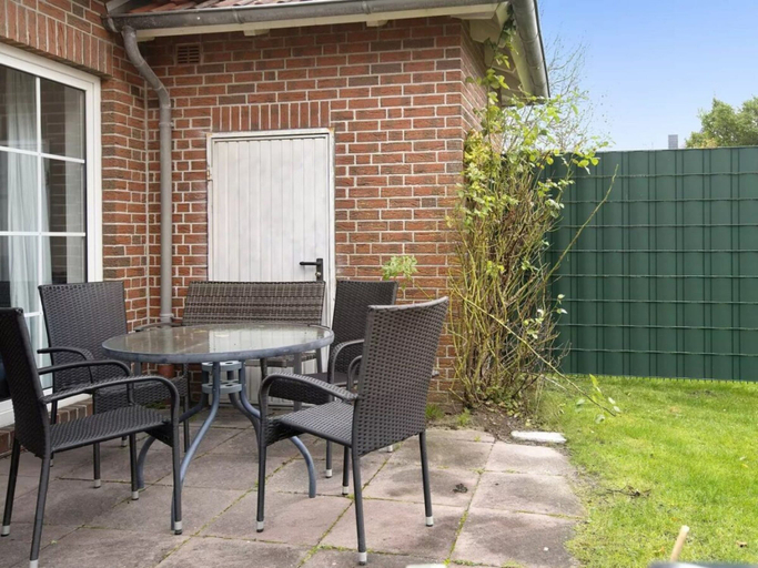Outdoor dining 5, Holiday Home With 1 Bedroom, Aurich