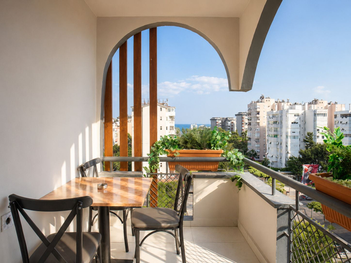 Outdoor dining, BLUE & MORE SUITE HOTEL, Antalya