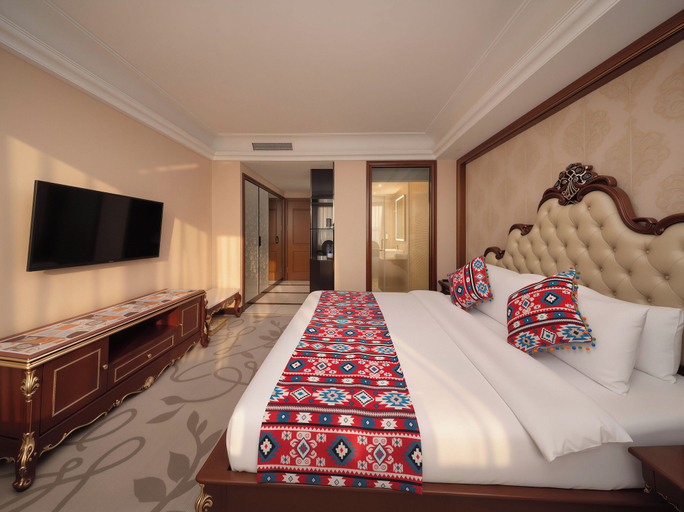 Room 4, Jingu Grand Hotel CBD - Family Suites, Ürümqi