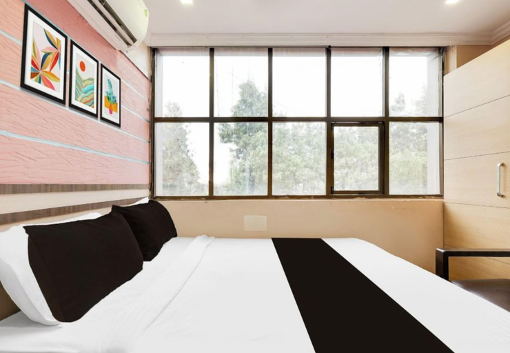 Room 5, Hotel O Pedagantyada Gajuwaka, Visakhapatnam