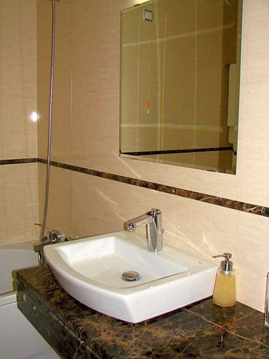 Bathroom 5, Hotel Apartamentos Baia Brava, Santa Cruz