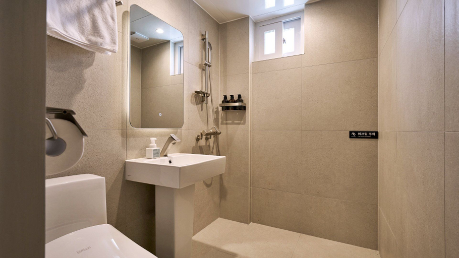 Bathroom 3, Anook Hotel Daegu Station, Buk