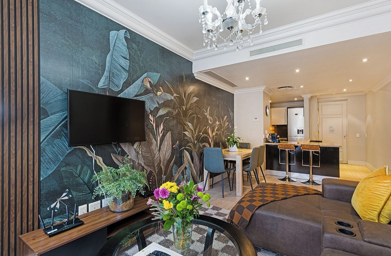 Living area 2, Cape Royale 1BR Apt with Parking & Pool, City of Cape Town